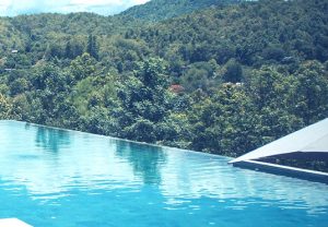 Rectangular swimming pool by San Marcos Pools and Spa